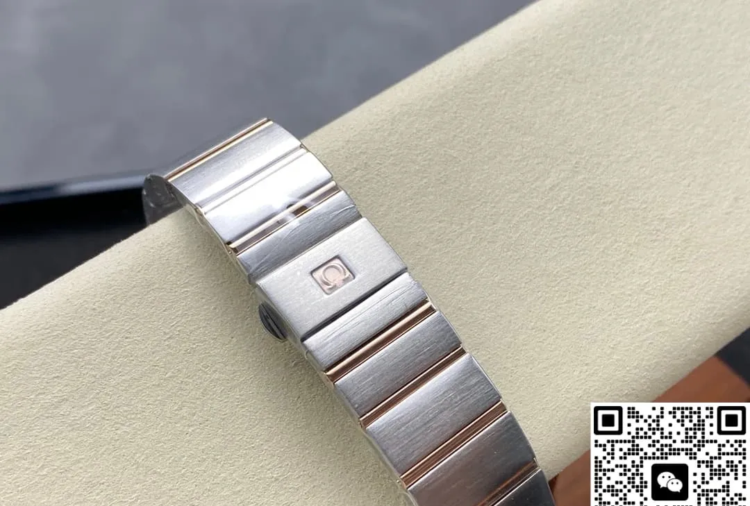 OM Factory Omega 123.25.38.22.02.001 1:1 Best Edition Replica Watch